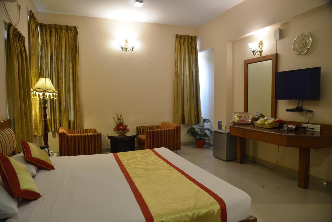 Pai Vista, Kr Road Hotel Бангалор Екстериор снимка
